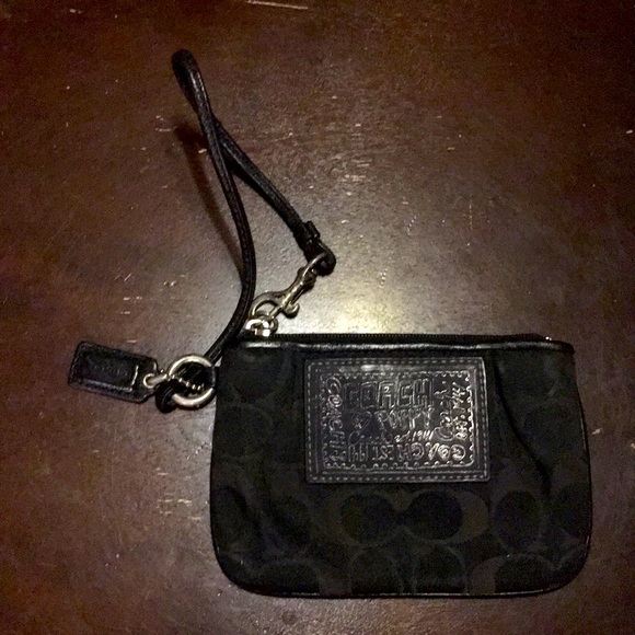 Coach + Poppy Collection Wristlet - Picture 1 of 4